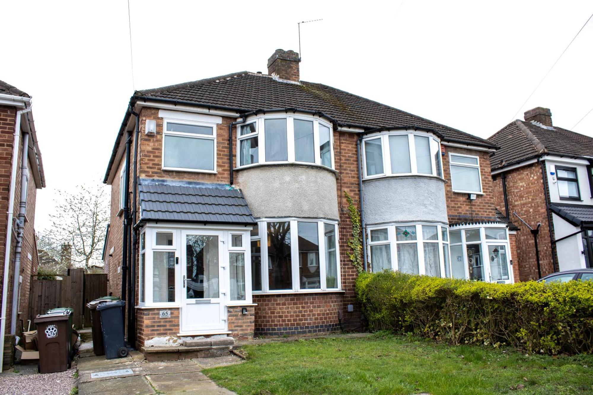 Holiday home Harvard House, Stylish 3 Bedroom House In Solihull 5 Mins To The Nec, Bhx ,jlr With Free Parking *